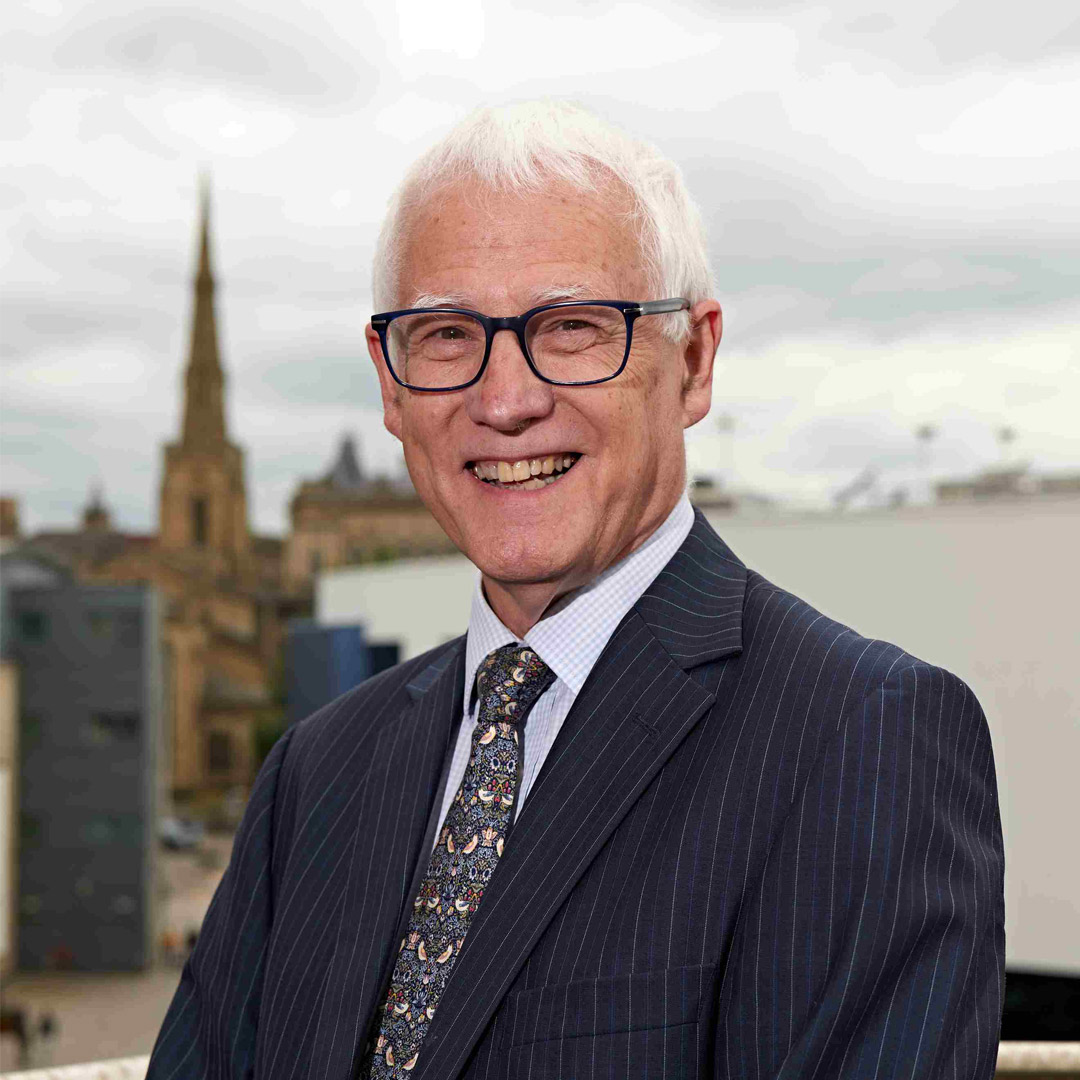 Head shot of Mr Robert Cox, External Member of the University Council