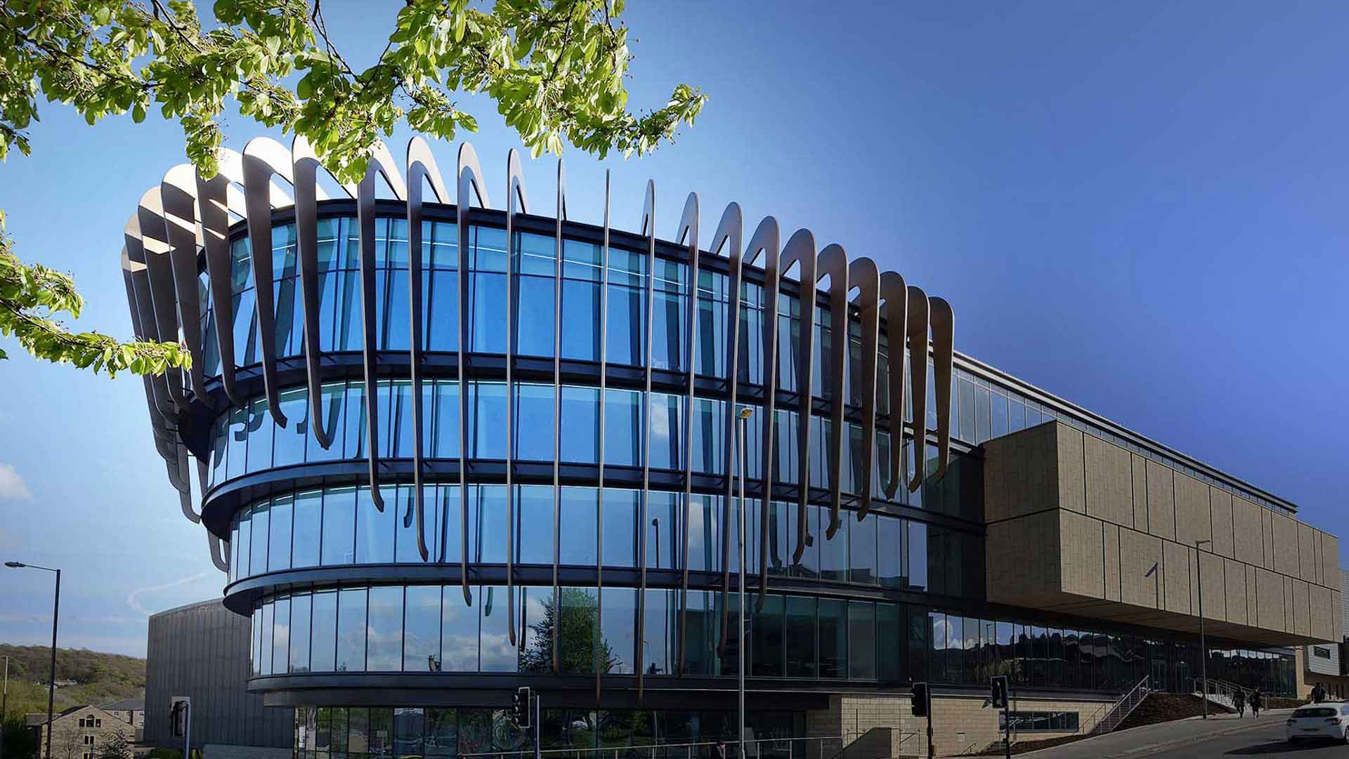 The new Oastler Building from the turning circle of the nearby road.