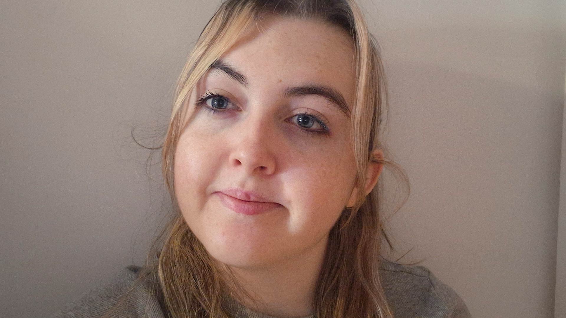 Headshot of Eloise.